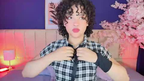 Snapshot of _sarahrose chatting on 01/07/26, 01:19 Sara online show from 01/07/26, 01:19