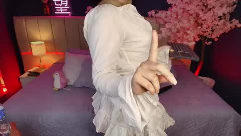 Snapshot of _sarahrose chatting on 02/15/26, 07:51 Sara online show from 02/15/26, 07:51