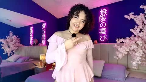 Snapshot of _sarahrose chatting on 03/10/26, 04:50 Sara online show from 03/10/26, 04:50