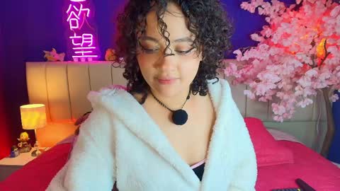 Snapshot of _sarahrose chatting on 04/09/26, 06:19 Sara online show from 04/09/26, 06:19