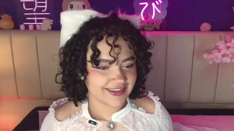 Snapshot of _sarahrose chatting on 04/29/26, 04:38 Sara online show from 04/29/26, 04:38
