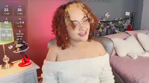 Snapshot of _sarahrose chatting on 07/16/26, 09:43 Sara online show from 07/16/26, 09:43