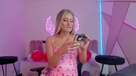 Scarlett online show from 02/16/25, 08:21