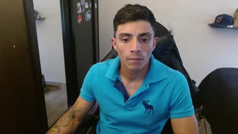 Snapshot of _schnnneider_ chatting on 05/14/26, 06:37 SCHNEIDER online show from 05/14/26, 06:37