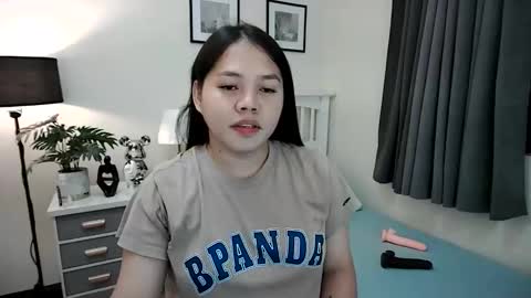 Snapshot of _seductive_jane chatting on 10/22/25, 05:56 ENAJ online show from 10/22/25, 05:56