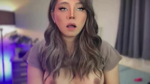 Snapshot of _seductive_jane chatting on 12/22/25, 03:09 ENAJ online show from 12/22/25, 03:09