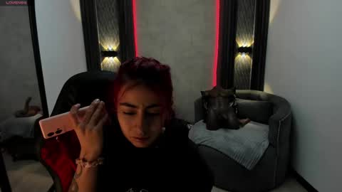 Selene online show from 03/11/25, 12:39