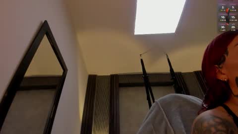 Selene online show from 10/04/25, 04:16