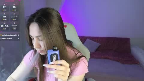 Snapshot of _selin_ chatting on 04/09/26, 10:15 Selin online show from 04/09/26, 10:15