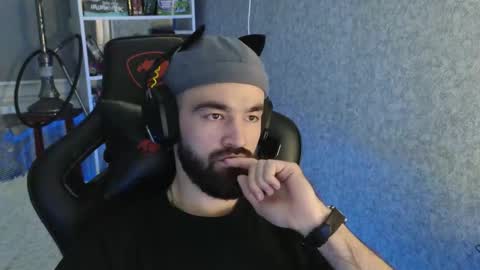 Ask me online show from 11/25/25, 05:07