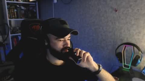 Ask me online show from 03/06/26, 02:30