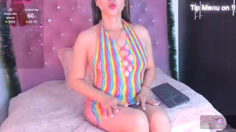 Snapshot of _sexbunny_ chatting on 12/24/24, 06:11 _sexbunny_ online show from 12/24/24, 06:11