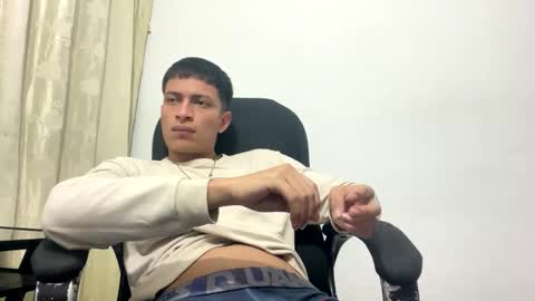Juan Pablo-independent model online show from 02/25/25, 04:46