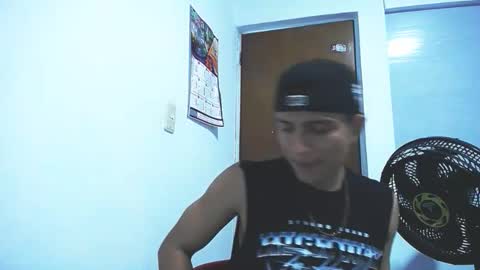 Juan Pablo-independent model online show from 10/23/25, 02:22