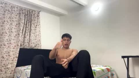 Juan Pablo-independent model online show from 04/25/26, 05:32