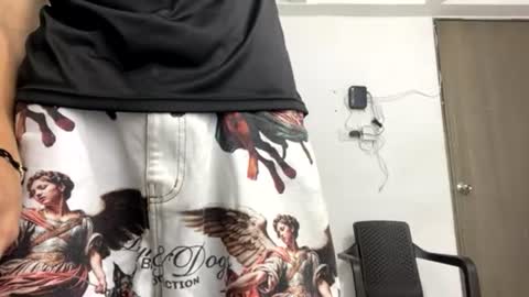 Juan Pablo-independent model online show from 06/12/26, 01:37