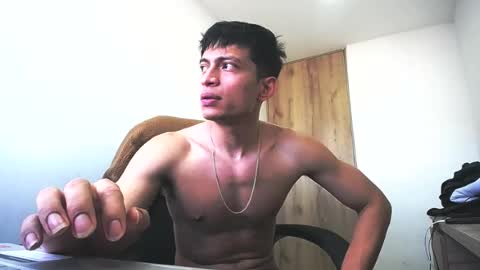 Juan Pablo-independent model online show from 06/24/26, 06:40