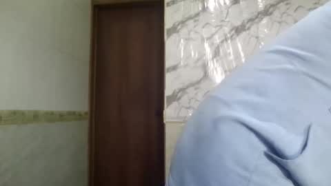 Snapshot of _sexyxsveta_ chatting on 04/05/26, 04:20 SexyXSveta online show from 04/05/26, 04:20