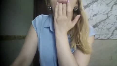 Snapshot of _sexyxsveta_ chatting on 04/10/26, 06:18 SexyXSveta online show from 04/10/26, 06:18