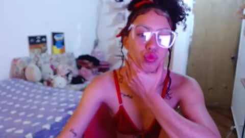 Snapshot of _shanellxxx chatting on 03/28/26, 05:45 _shanellxxx online show from 03/28/26, 05:45