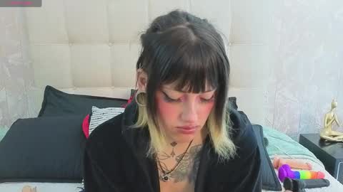 _sharlotte777 online show from 04/29/26, 05:30