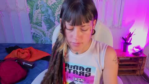 _sharlotte777 online show from 05/15/26, 02:02