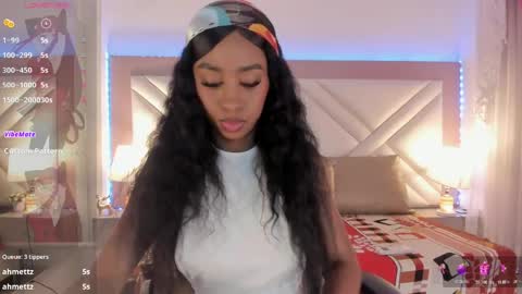 Snapshot of _shayra_ chatting on 04/21/26, 11:38 Shayra online show from 04/21/26, 11:38