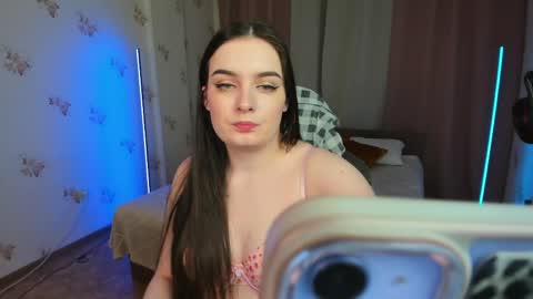  Shy Jenny  online show from 05/14/26, 01:01