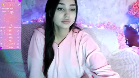 _shynikki online show from 12/05/25, 02:42