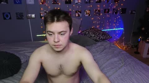 Snapshot of _side_by_you_ chatting on 12/24/24, 02:12 NATHANPVT IS OPEN online show from 12/24/24, 02:12