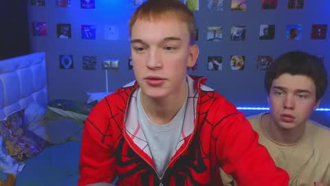 Snapshot of _side_by_you_ chatting on 01/19/25, 06:21 NATHANPVT IS OPEN online show from 01/19/25, 06:21