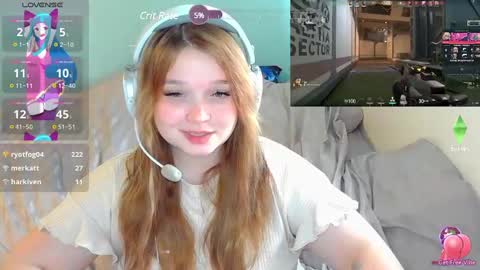 Snapshot of _sofia_adam_ chatting on 03/05/25, 08:43 pups online show from 03/05/25, 08:43