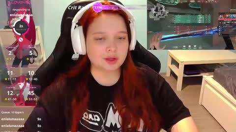Snapshot of _sofia_adam_ chatting on 09/10/25, 05:40 pups online show from 09/10/25, 05:40