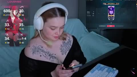 Snapshot of _sofia_adam_ chatting on 07/06/26, 05:04 pups online show from 07/06/26, 05:04