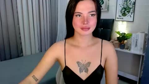 _sophie_69 online show from 10/25/25, 02:02