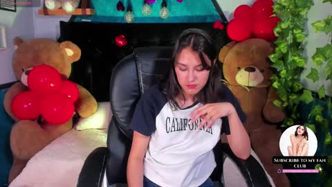 Sophie  online show from 02/19/25, 08:20