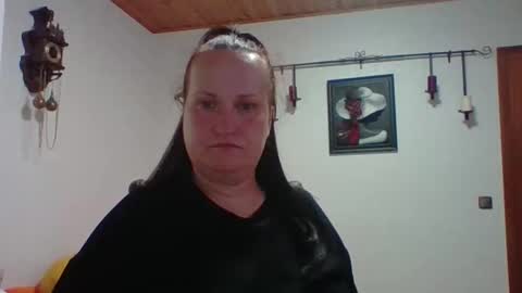 Melisa online show from 09/15/25, 07:03