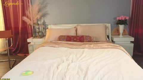 Snapshot of _stella_rose_ chatting on 01/15/26, 11:08 Stella online show from 01/15/26, 11:08