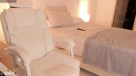 Snapshot of _stivenn chatting on 04/04/26, 11:02 STIVEN online show from 04/04/26, 11:02