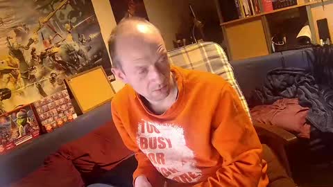 Snapshot of _svenerd_____ chatting on 04/27/26, 09:57 _svenerd_____ online show from 04/27/26, 09:57