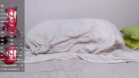 Snapshot of _svetlana_buenachica_ chatting on 04/26/26, 06:00 _svetlana_buenachica_ online show from 04/26/26, 06:00