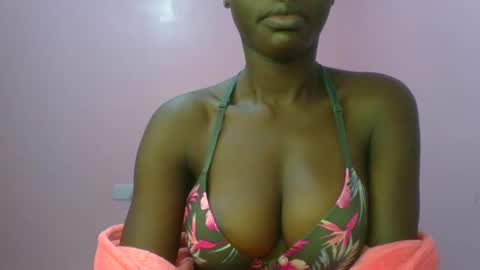 Snapshot of _sweet_gabriella chatting on 02/16/25, 01:58 Gabriella online show from 02/16/25, 01:58