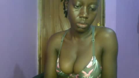 Snapshot of _sweet_gabriella chatting on 05/17/26, 01:03 Gabriella online show from 05/17/26, 01:03