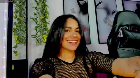 Snapshot of _sweet_kitty1 chatting on 01/19/25, 01:21    online show from 01/19/25, 01:21