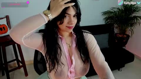 Snapshot of _sweet_kitty1 chatting on 10/12/25, 12:53    online show from 10/12/25, 12:53