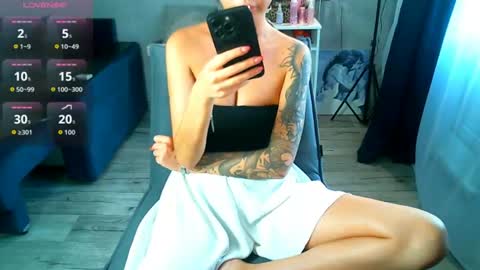 Snapshot of _sweet_ruby_ chatting on 07/05/26, 02:02 Milana welcome to my world online show from 07/05/26, 02:02