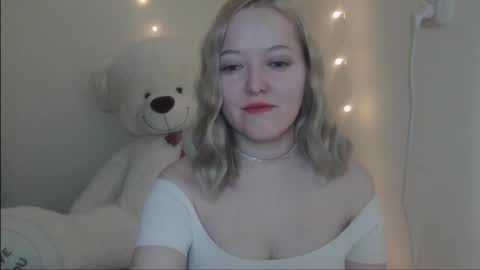 Snapshot of _sweet_smile_ chatting on 02/11/26, 08:14 _sweet_smile_ online show from 02/11/26, 08:14