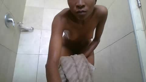 Snapshot of _sweetebony_r chatting on 03/01/26, 06:59 _sweetebony_r online show from 03/01/26, 06:59