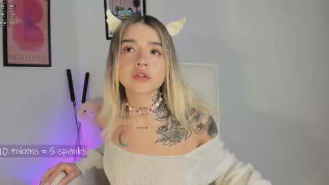 _tammarra_ online show from 03/19/26, 07:18