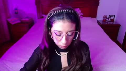 Snapshot of _the_dark_side_of_the_moon_ chatting on 04/15/26, 01:45 _the_dark_side_of_the_moon_ online show from 04/15/26, 01:45